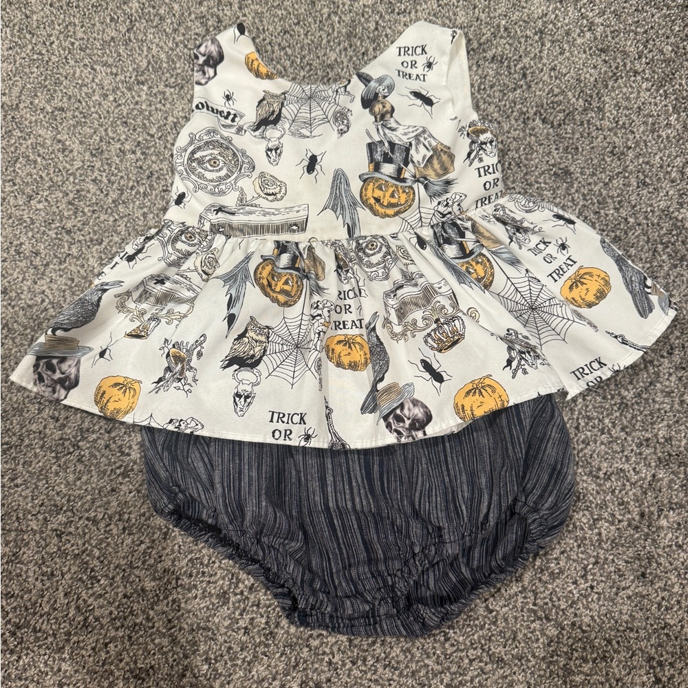 Baby Girls Halloween outfit size 3T